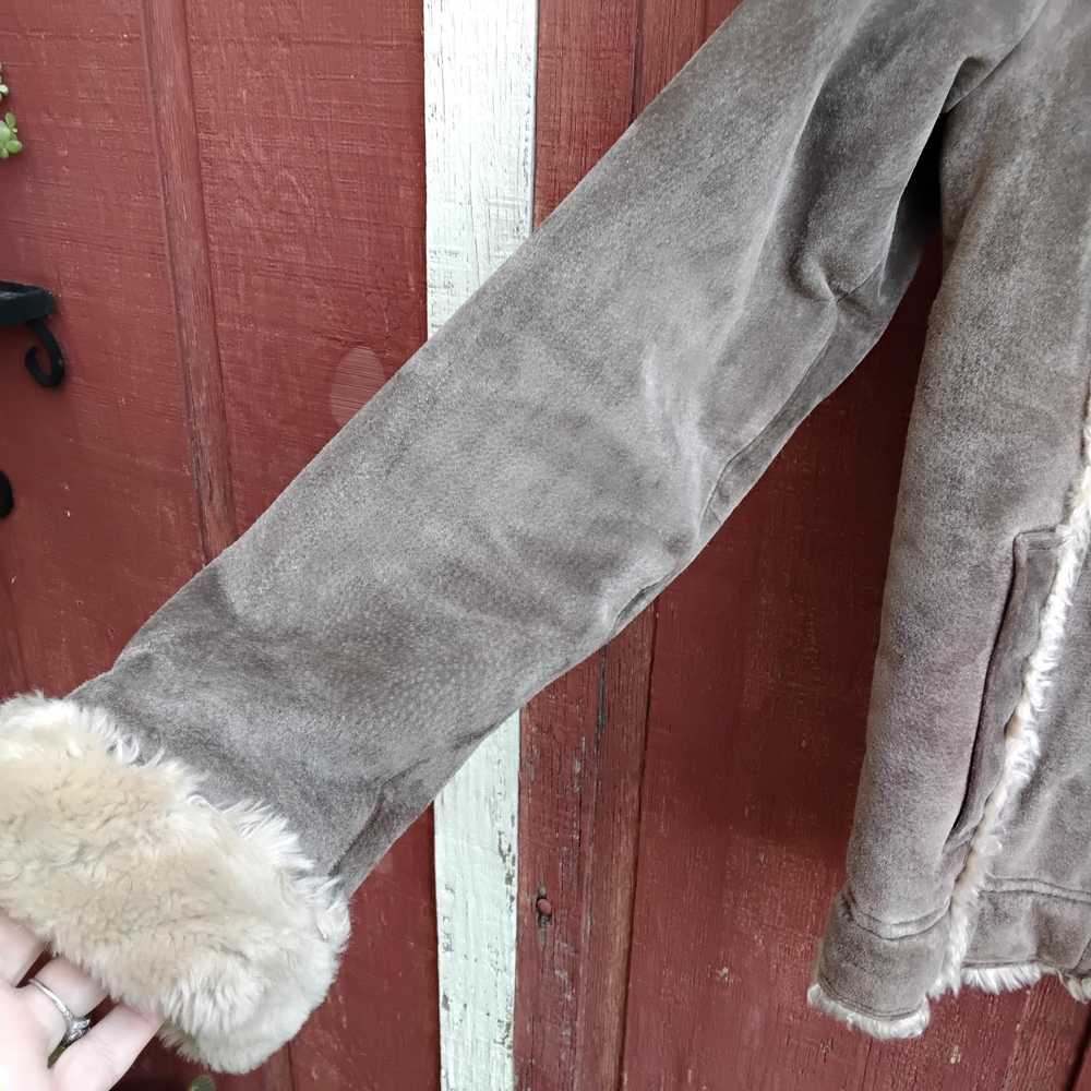Wilsons Leather Suede and Shearling Jacket - Picture 5 of 10